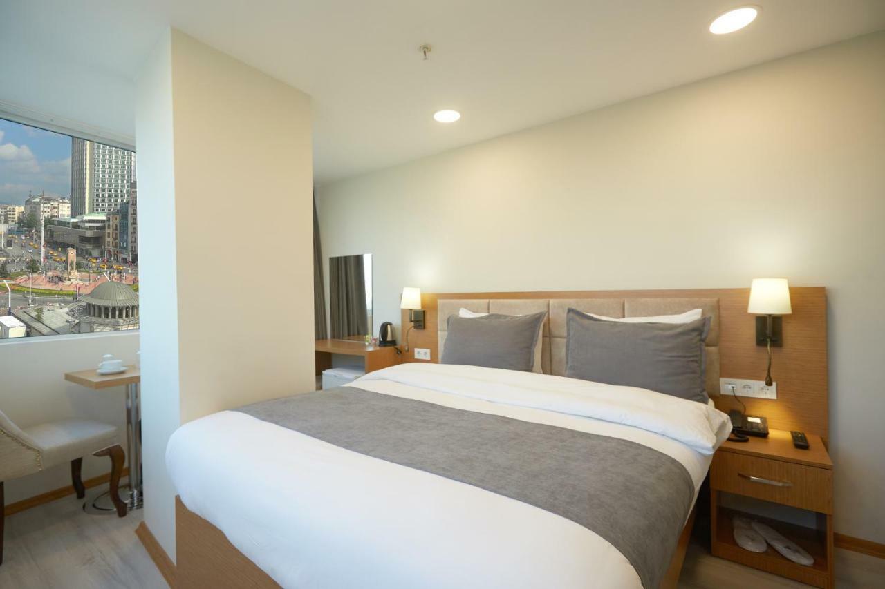 Kartal Palace Taksim Square FAMİLY HOTEL Istanbul Bagian luar foto